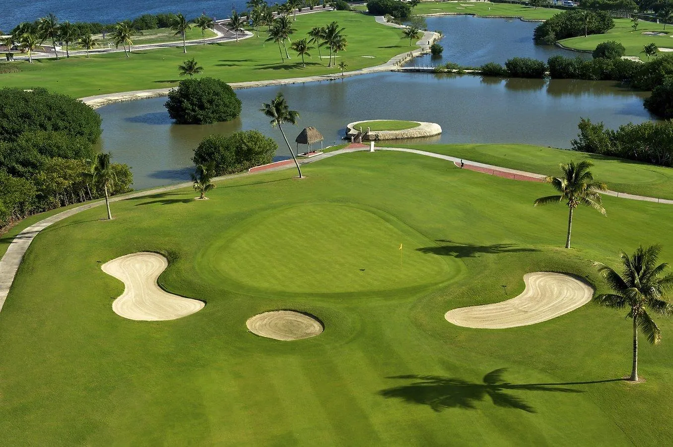 Hilton Cancun Golf & Spa