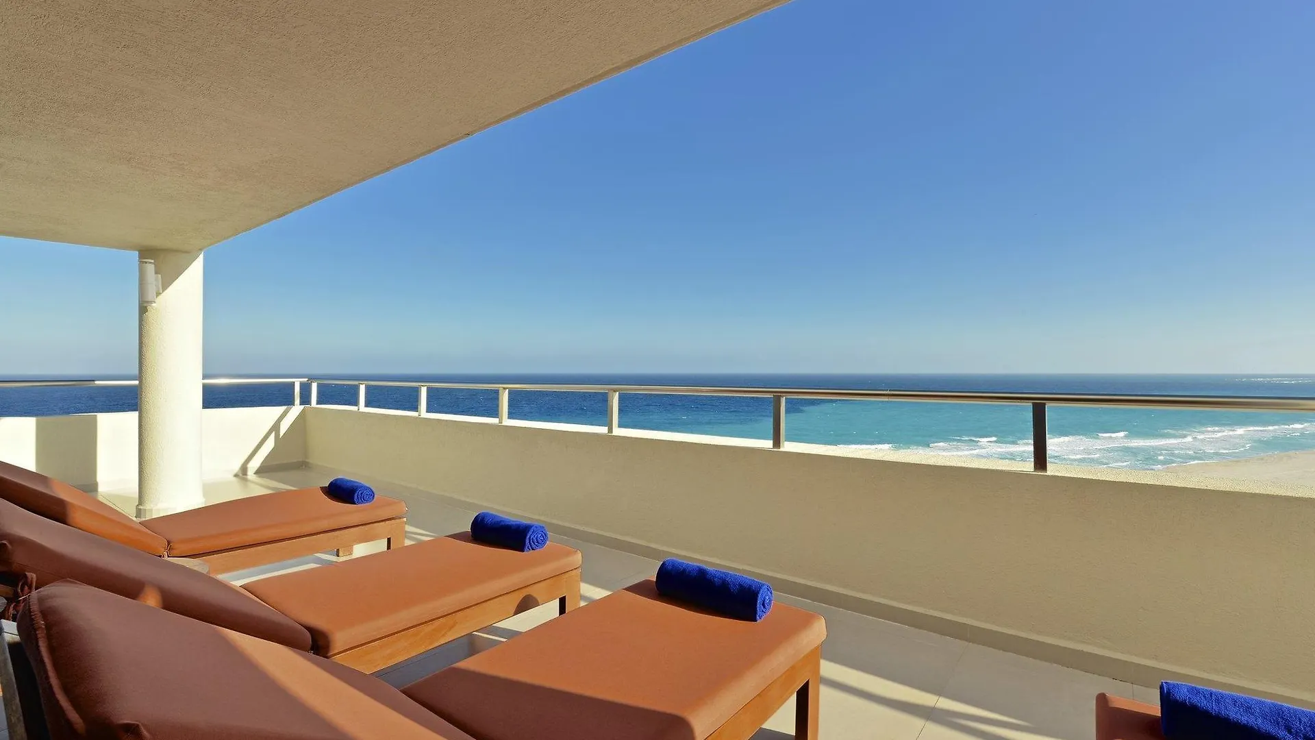 Hilton Cancun Golf & Spa