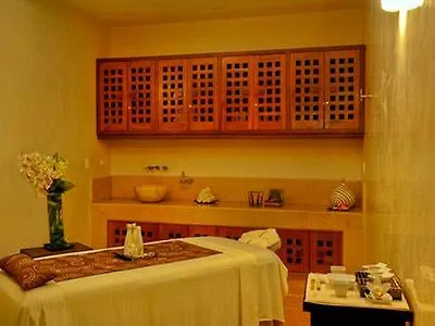 Hilton Cancun Golf & Spa Hotel