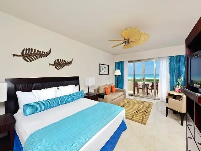 Hilton Cancun Golf & Spa 5*,